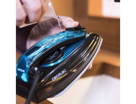 Cecotec Żelazko parowe podróżne GoForce 800 - 3