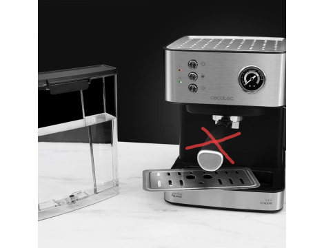 Kolbowy ekspres ciśnieniowy Cecotec Power Espresso - 4