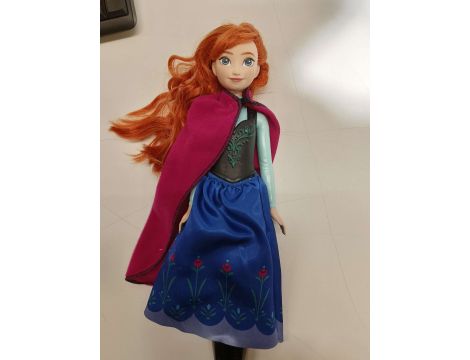Anna Lalka w ubranku inspirowana filmem Disneya „Kraina Lodu” - 9