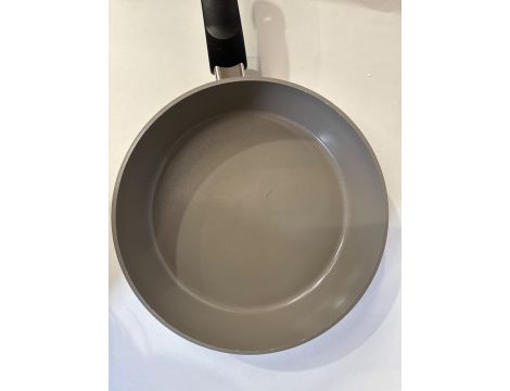 Patelnia tradycyjna Fissler Ceratal Comfort 28 cm aluminiowa - 3