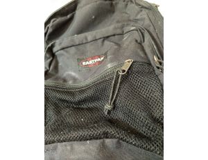 Plecak szkolny wielokomorowy Eastpak czarny 38 l - image 2