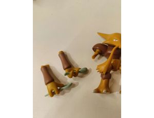 POKEMON BATTLE FEATURE FIGURE - ALAKAZAM - image 2