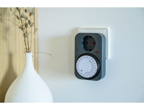 J1 Programator czasowy Brennenstuhl 1506450 MZ20 - 2