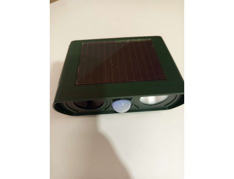 Lampka solarna zielona z czujnikiem z latarką - 4