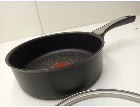 Patelnia tradycyjna Tefal 24 cm non-stick (nieprzywierająca) - 2