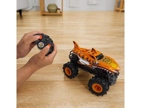 Pojazd zdalnie sterowany Hot Wheels - 4