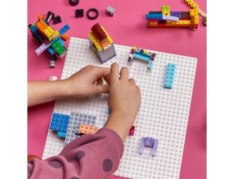 Biała płytka konstrukcyjna LEGO Classic 11026 - 9